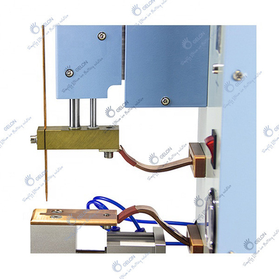 Attrezzatura a punto unico pneumatica di Mini Needle Welding Battery Production del saldatore della batteria