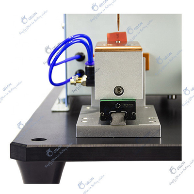 Attrezzatura a punto unico pneumatica di Mini Needle Welding Battery Production del saldatore della batteria