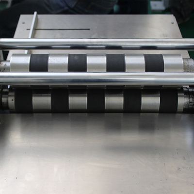 Macchina di taglio automatica dell'elettrodo della macchina 500mm dell'Assemblea della batteria dei semi
