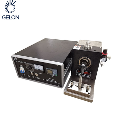 Litio ultrasonico Ion Battery Spot Welder del saldatore 300W della batteria di controllo pneumatico